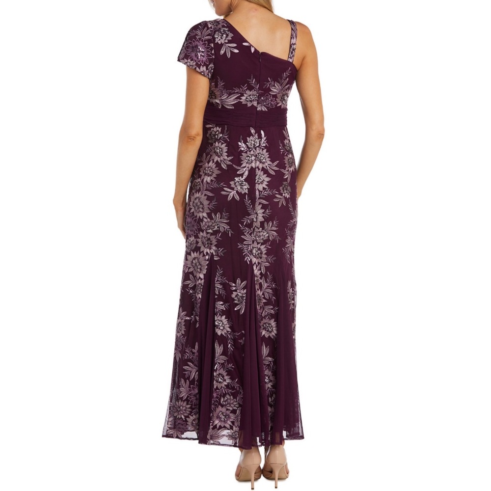 R & M RICHARDS PLUM WINE GOWN - Picture 3 of 15